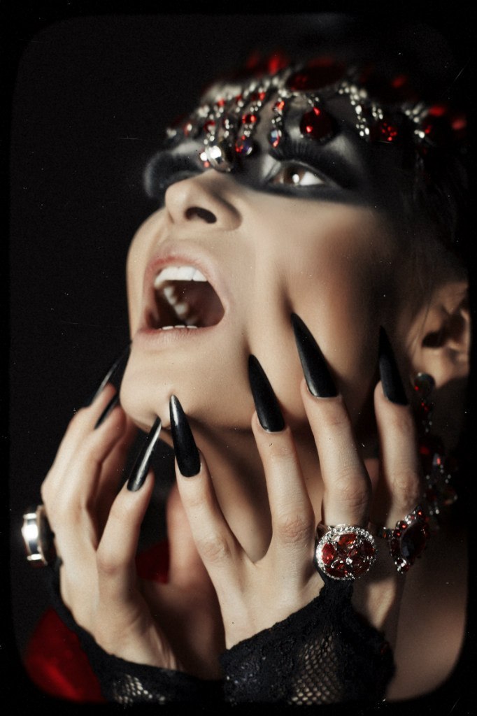 Passion | passion, huge nails, masked girl